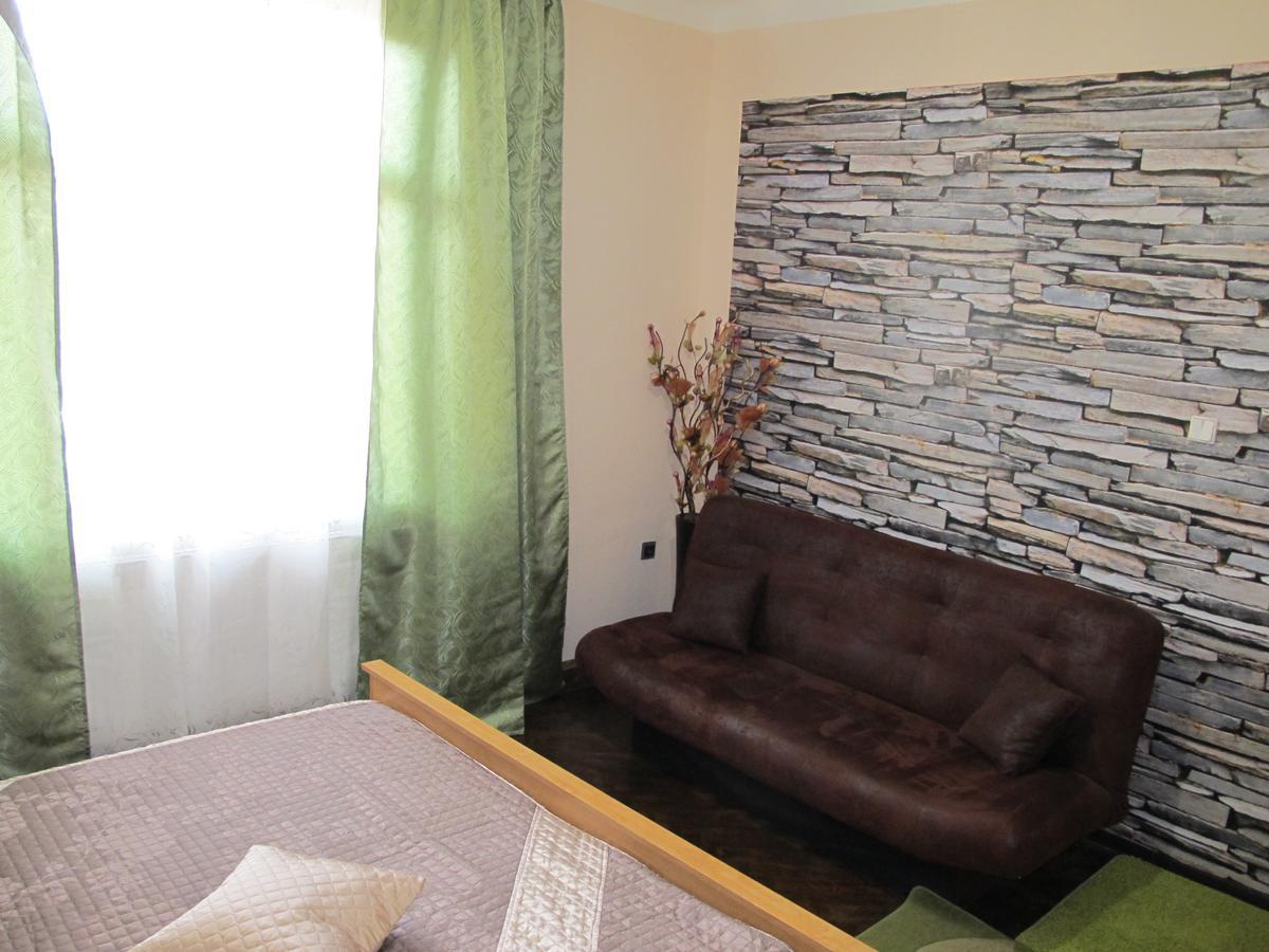 All Seasons Hostel Praha Bagian luar foto